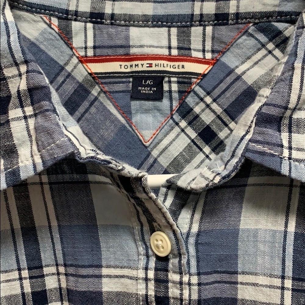 TOMMY HILFIGER shirt
